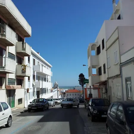 Kap Sea View Balcony * Албуфейра